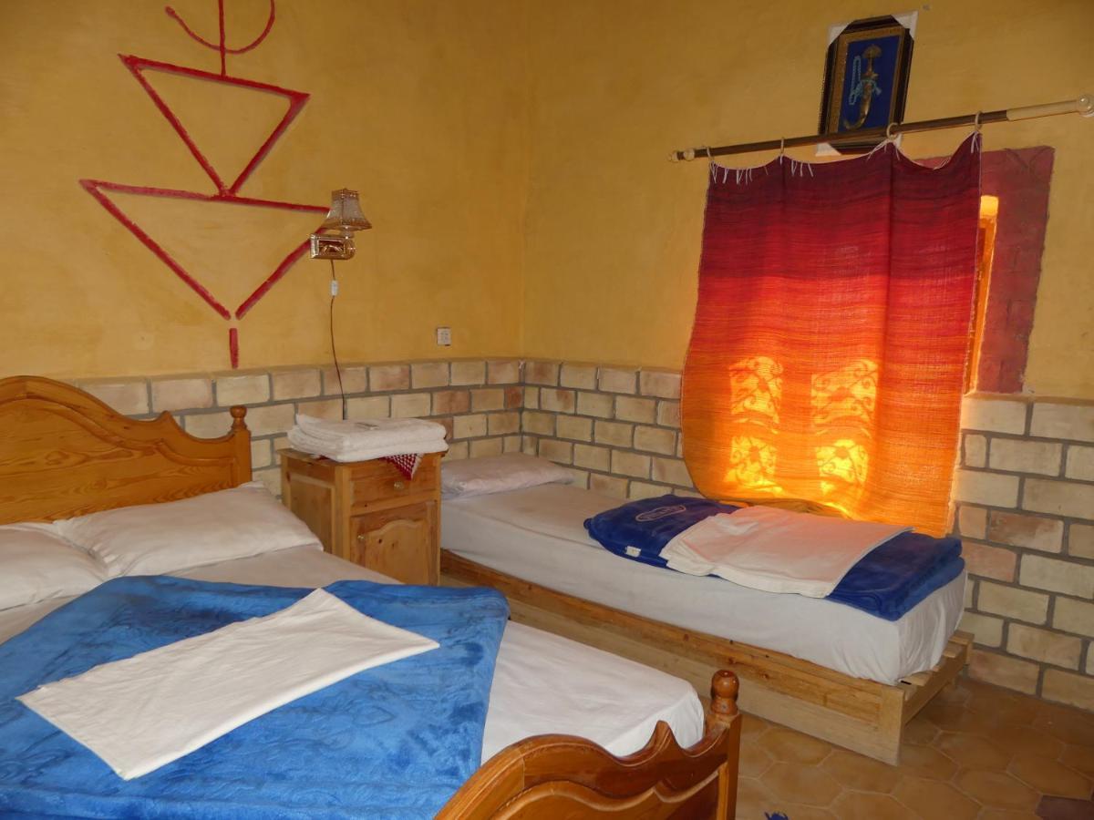 Les Pyramides Hotel Merzouga Exterior photo