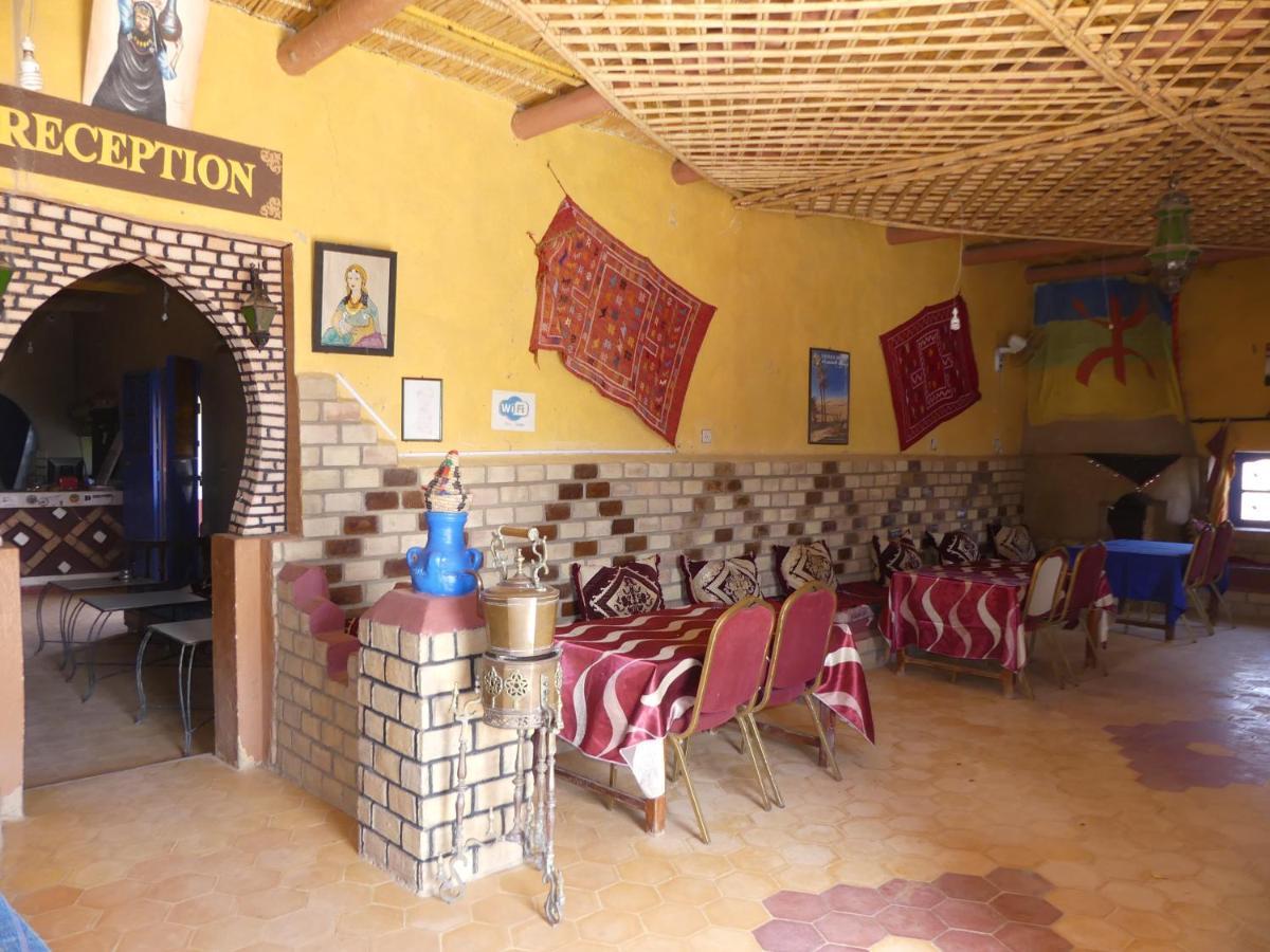 Les Pyramides Hotel Merzouga Exterior photo