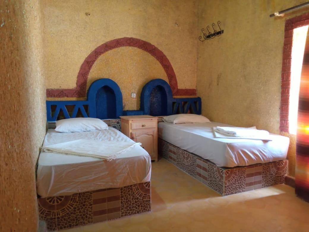 Les Pyramides Hotel Merzouga Exterior photo