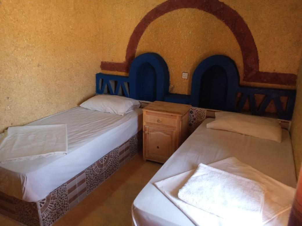 Les Pyramides Hotel Merzouga Exterior photo