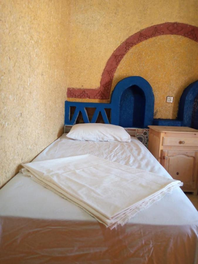 Les Pyramides Hotel Merzouga Exterior photo