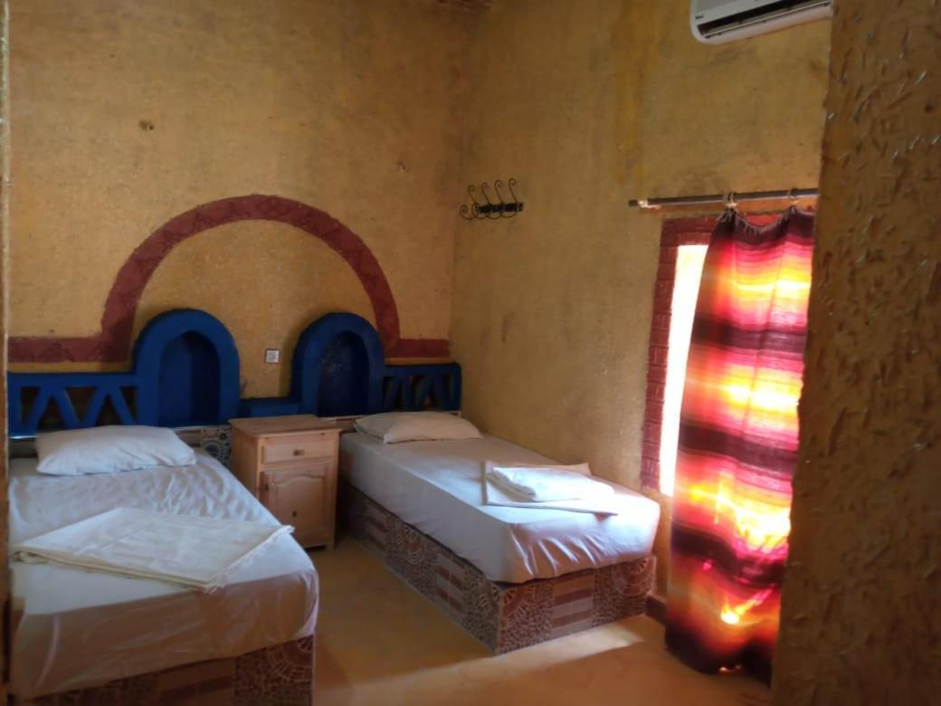 Les Pyramides Hotel Merzouga Exterior photo