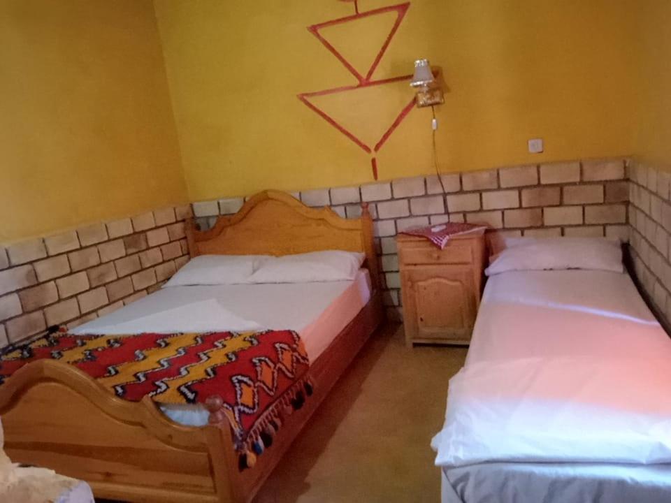 Les Pyramides Hotel Merzouga Exterior photo